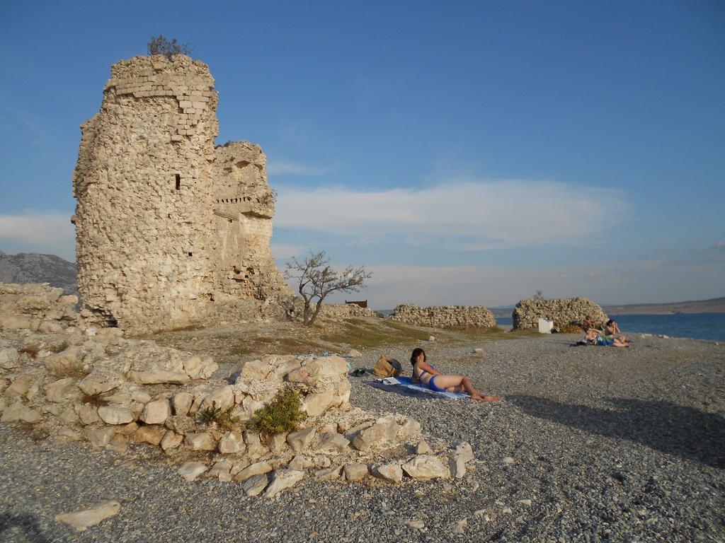 Apartments Lana Starigrad Paklenica Exteriör bild